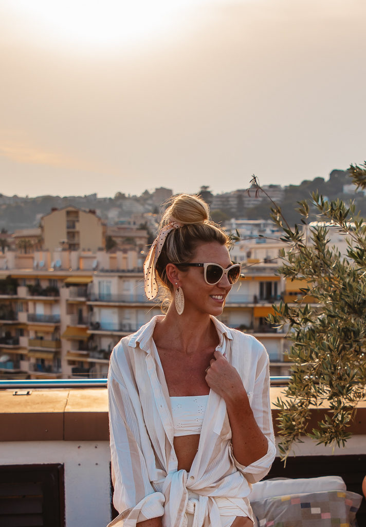 Lightweight Summer Button Down Swim Cover Ups. Pool cover ups. Summer layers. Vacation packing ideas. Nice, France. Rooftop pool. French Riviera.