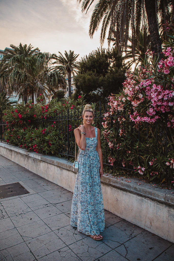 summer floral maxi dress. mango dress.