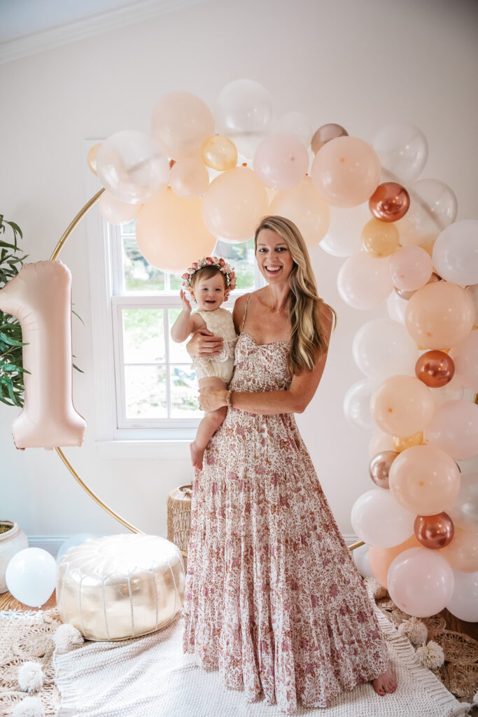 Isn't She ONEderful Boho First Birthday Cake Smash Inspo. Boho baby girl birthday. boho balloon garland. baby girl boho style onesie and flower crown.